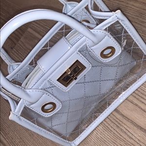 Hand bag